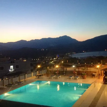 七星酒店 3* 卡尔帕索斯