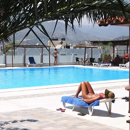 七星酒店 卡尔帕索斯