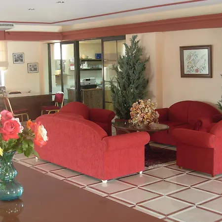 Seven Stars Hotel 3*
